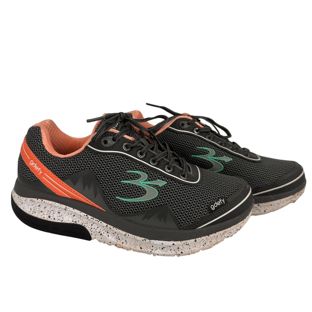 GDEFY Women's Gravity Defyer Mighty Walk Athletic Shoes Size 9